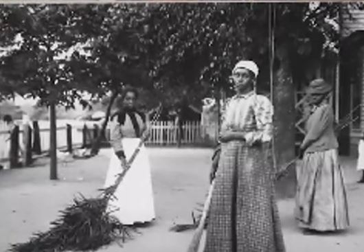 Live Class 218 Women’s History Month (Part 1) – Gwen Ebron